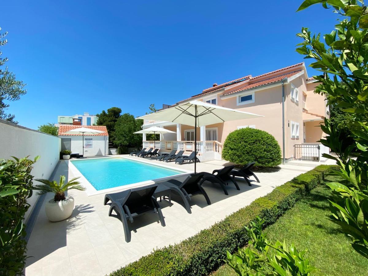 Apartments Saric Biograd na Moru Kültér fotó