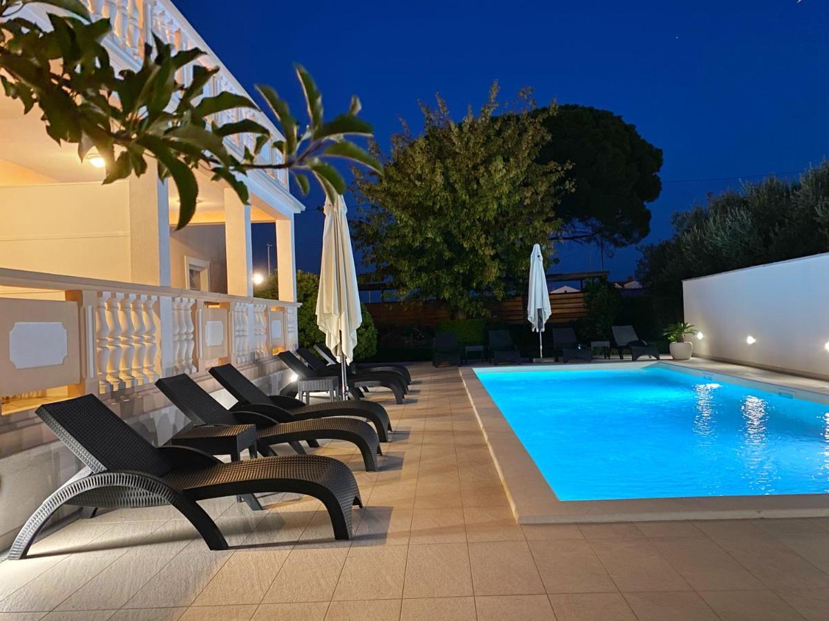 Apartments Saric Biograd na Moru Kültér fotó