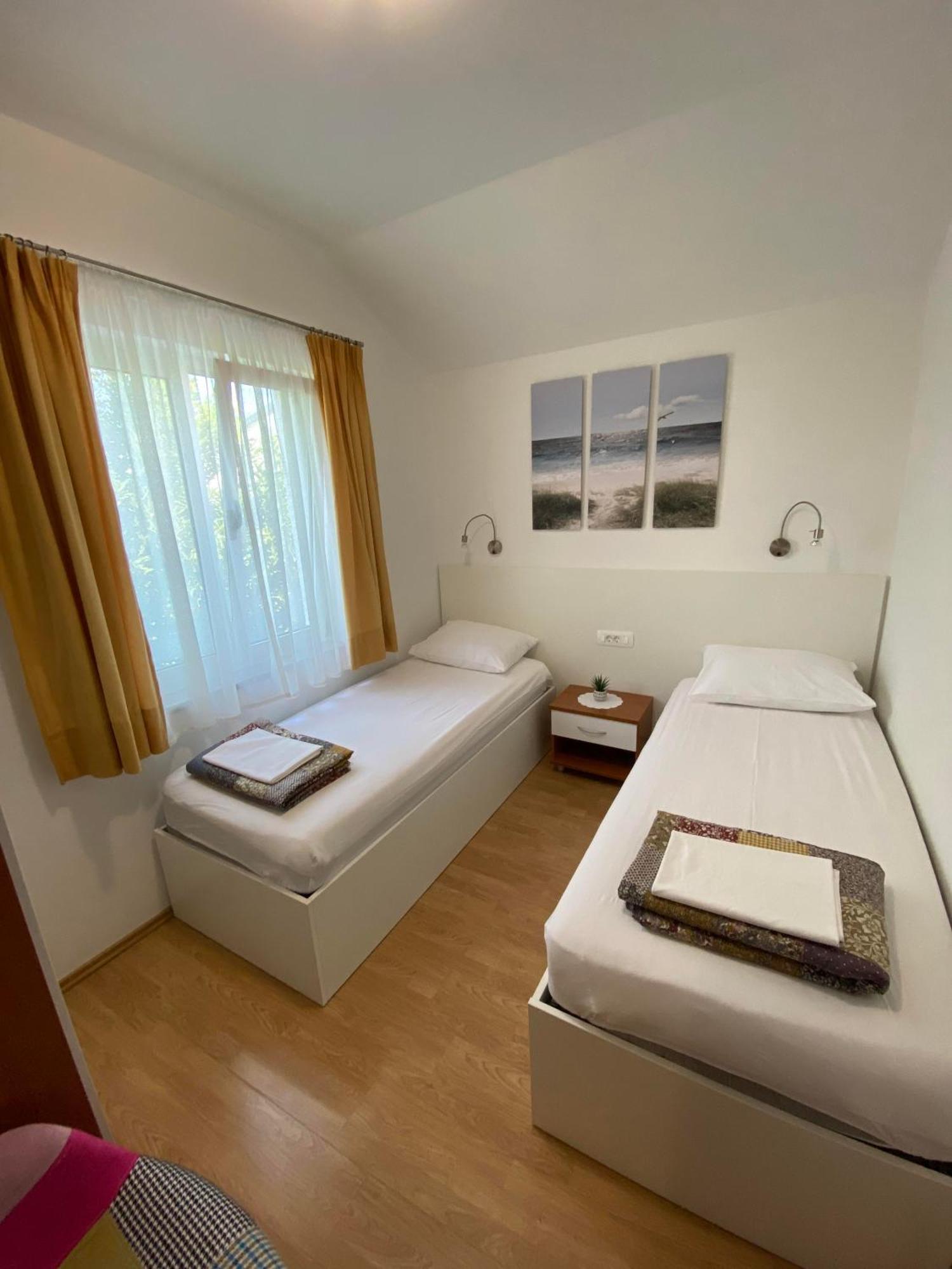 Apartments Saric Biograd na Moru Kültér fotó